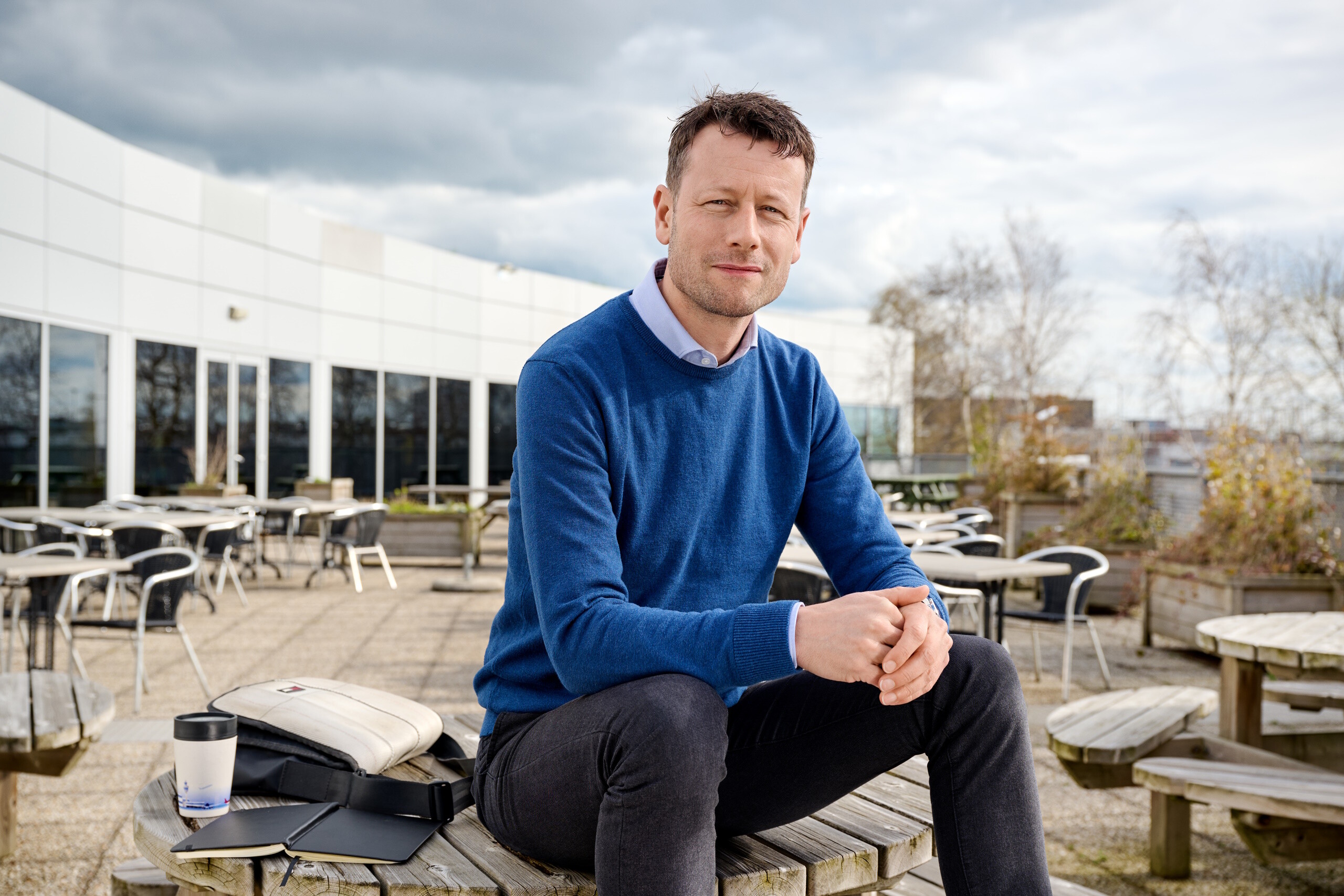 ‘Schiphol is van iedereen en brengt mensen met elkaar in verbinding.’ 