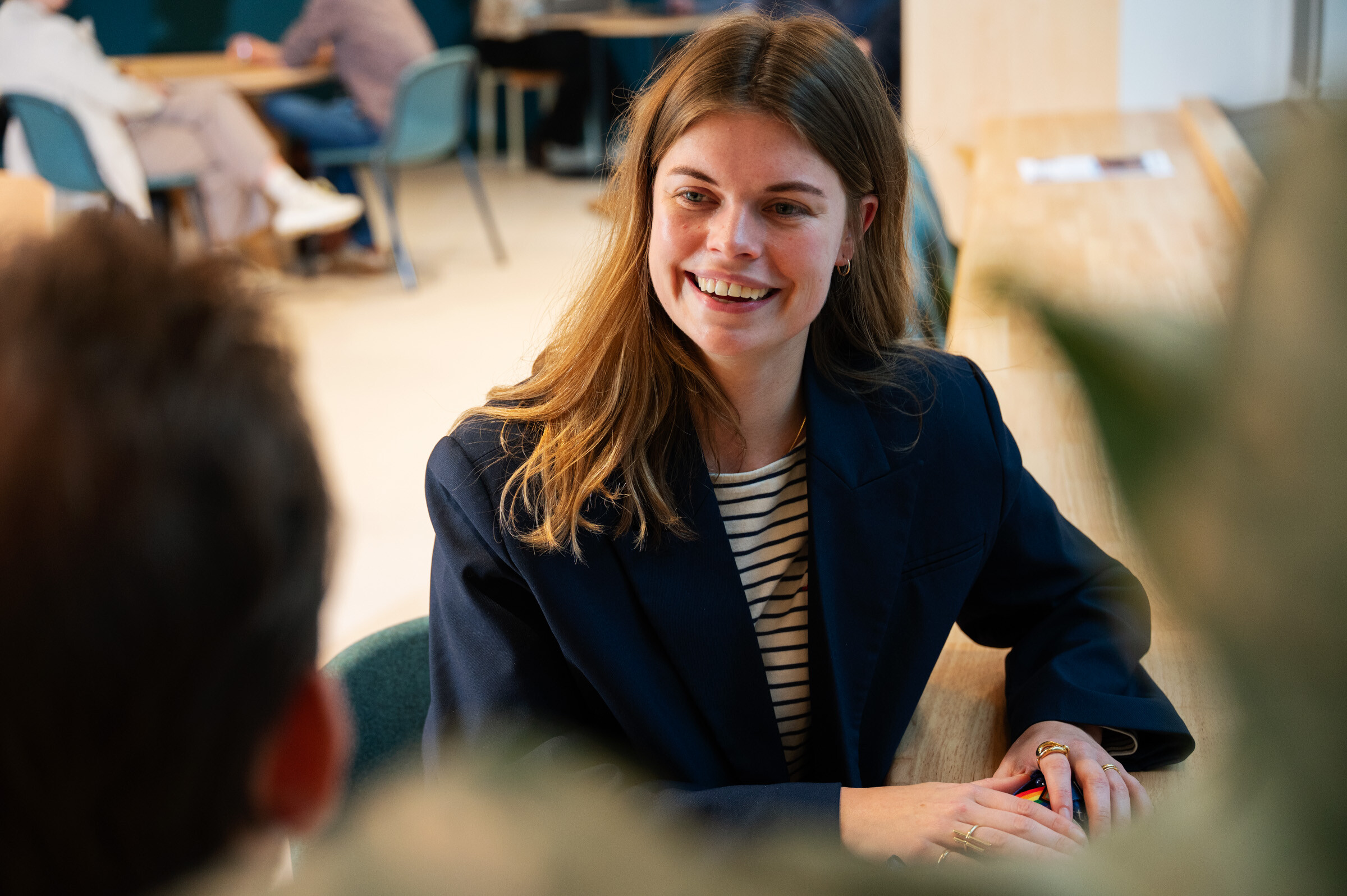 ‘Ik haal zoveel mogelijk de turbulentie uit de lucht in complexe dossiers rondom duurzaamheid, toegankelijkheid en inclusiviteit’  