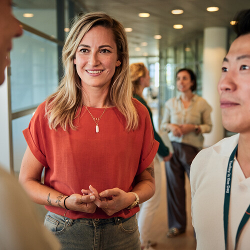 ‘Achter de schermen werken we samen aan grote IT-projecten die Schiphol laten functioneren’ 